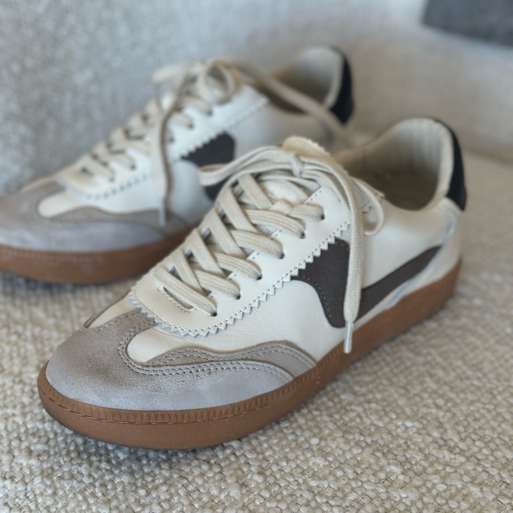 Dolce Vita Cream and Black Sneakers with Retro Design and Textured Upper